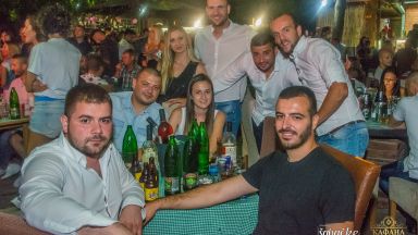 photo-595